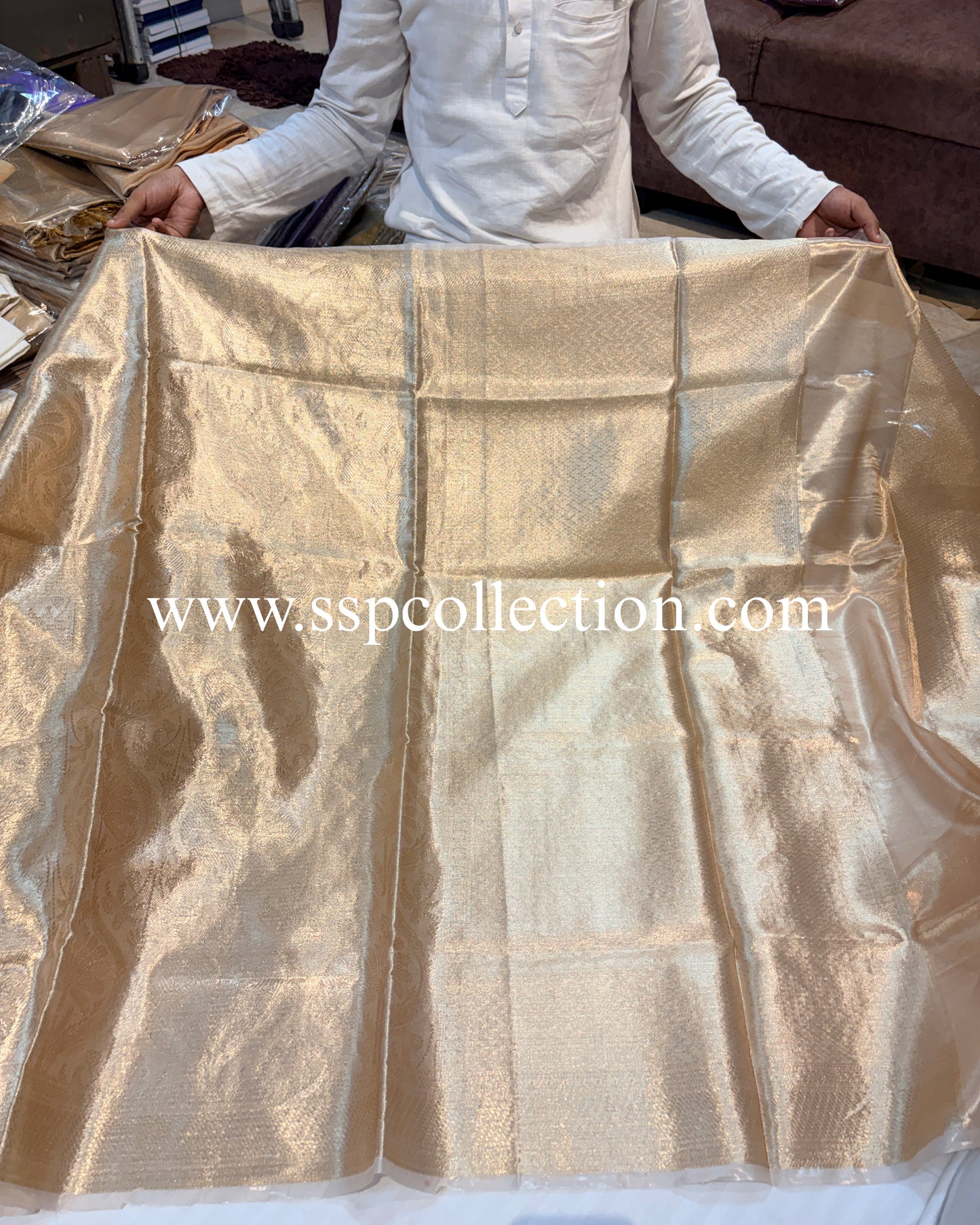 Champagne-Gold Pure Molten Tissue Silk Brocade Banarasi Saree