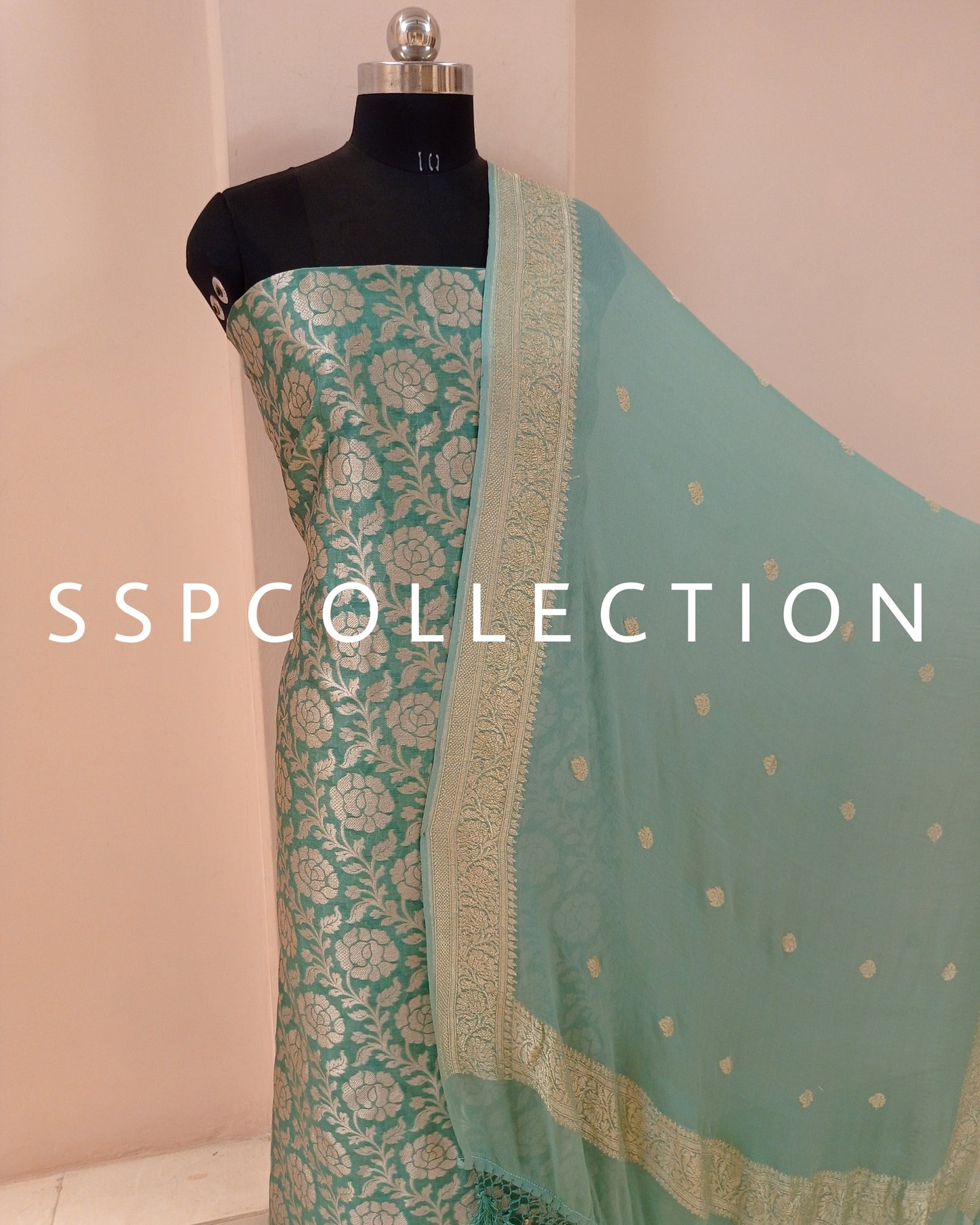 Light Green Banarasi Pure Cotton Silk Kurta With Pure Chiffon Dupatta