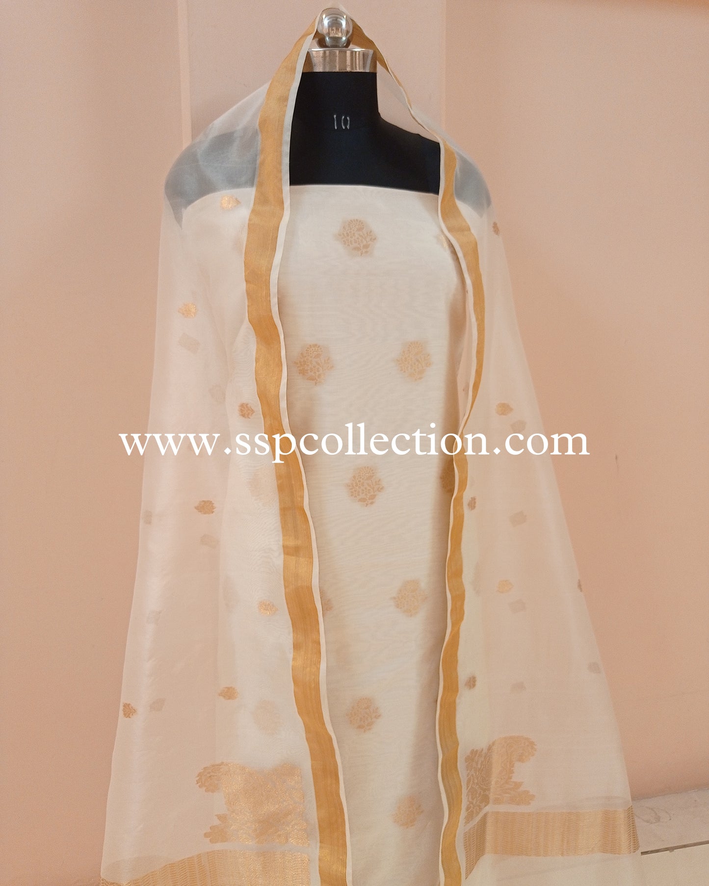 White Banarasi Pure Cotton Silk Kurta With Pure Kora Silk Dupatta