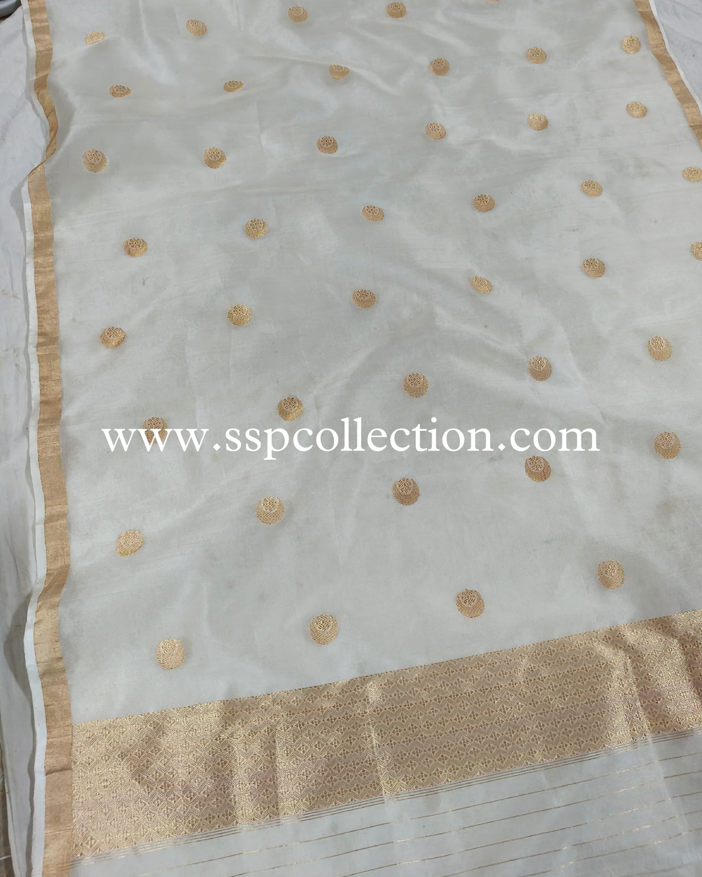 White Pure Kora Silk Chand-Tara Banarasi Dupatta