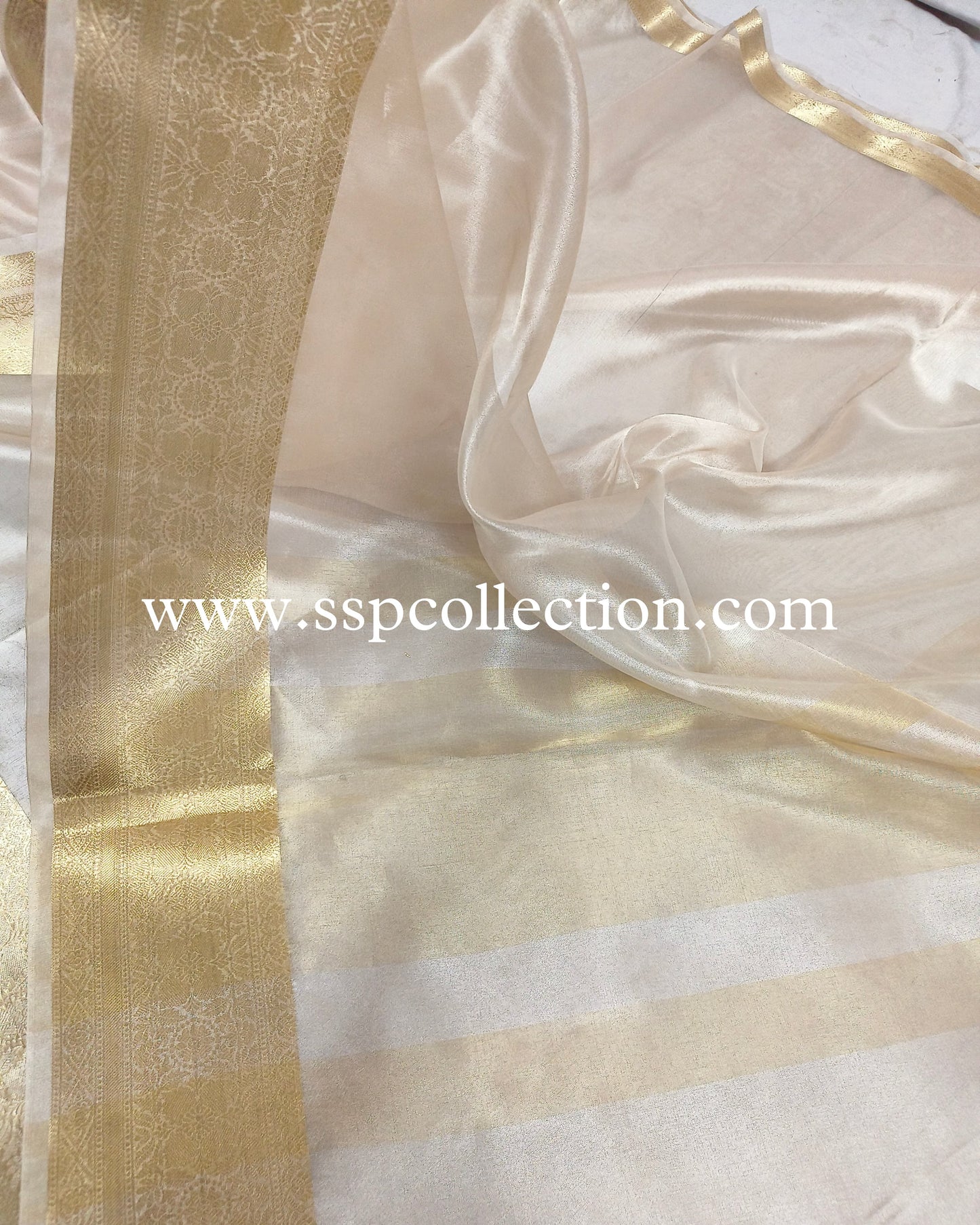 Silver Pure Tissue Silk Banarasi Saree