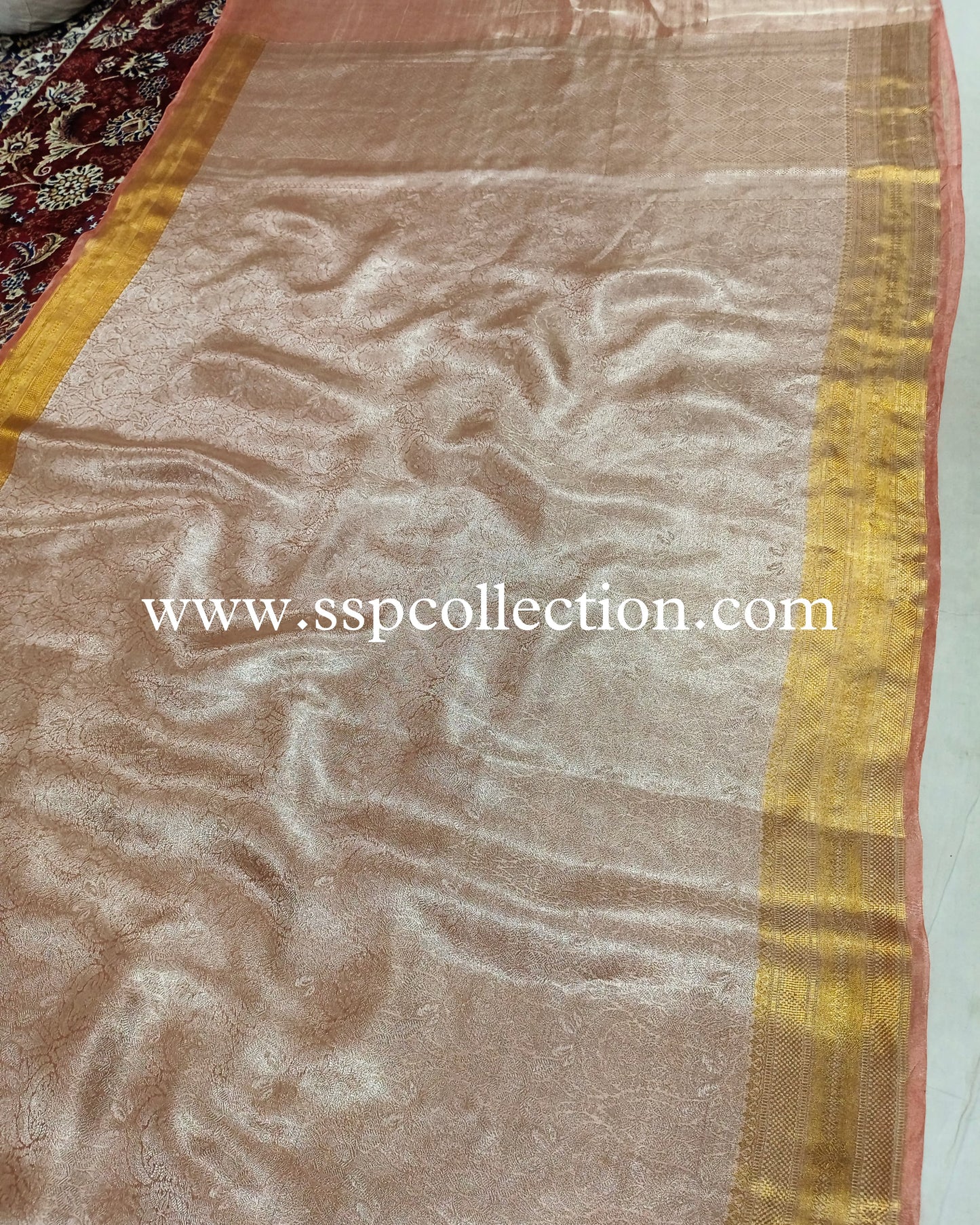 Peach Pure Tissue Silk Silver Tanchoi Brocade Banarasi Saree