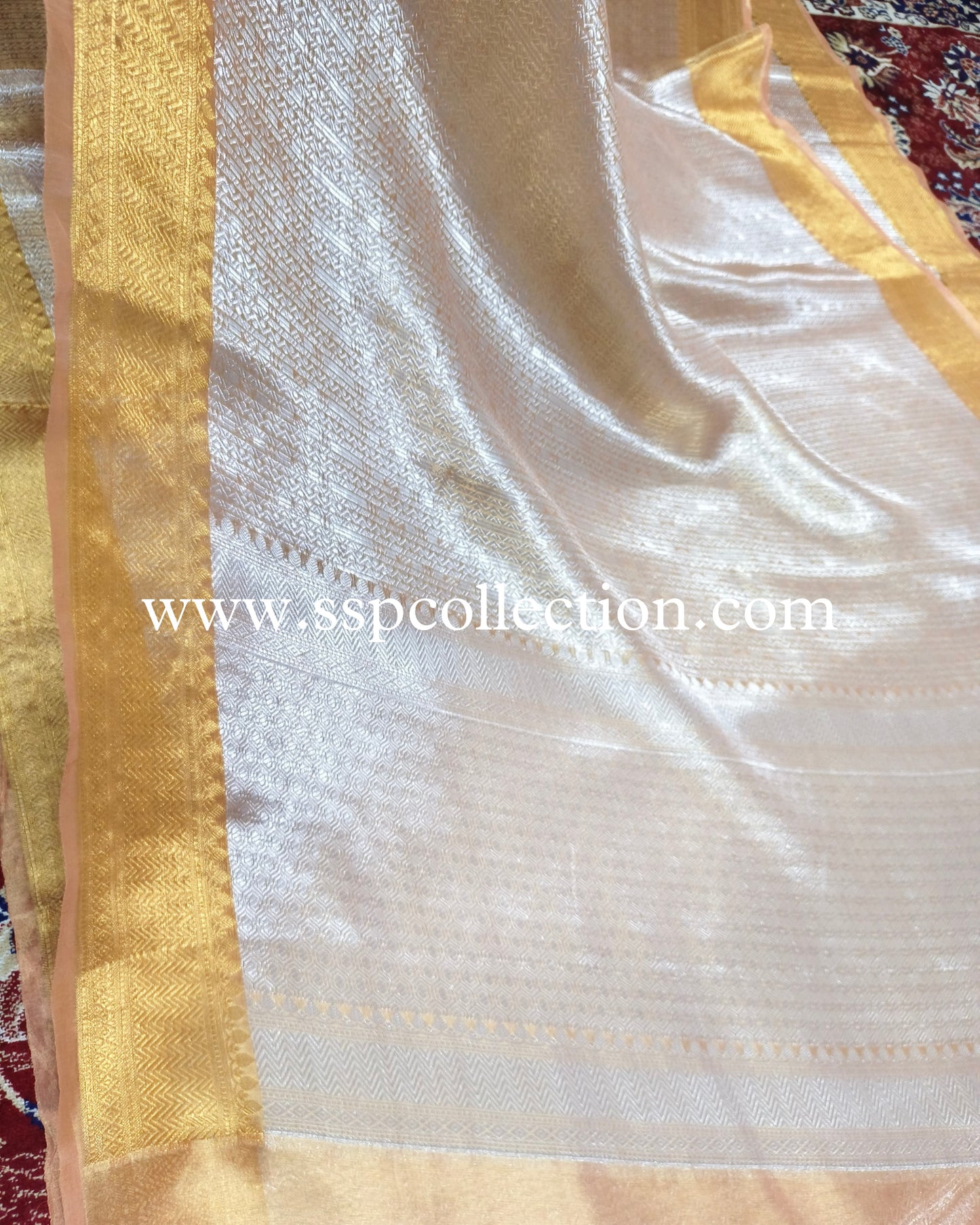 Peach Pure Tissue Silk Silver Tanchoi Brocade Banarasi Saree