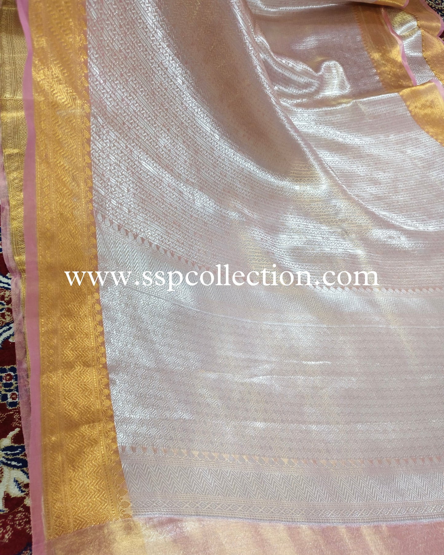 Light-Pink Pure Tissue Silk Silver Tanchoi Brocade Banarasi Saree