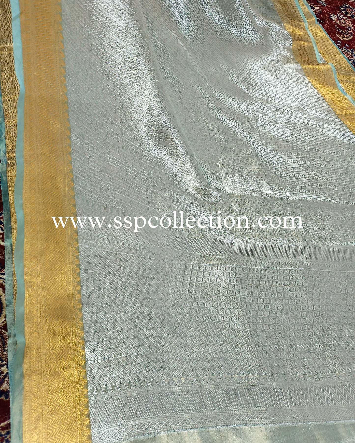 Mint-Green Pure Tissue Silk Silver Tanchoi Brocade Banarasi Saree