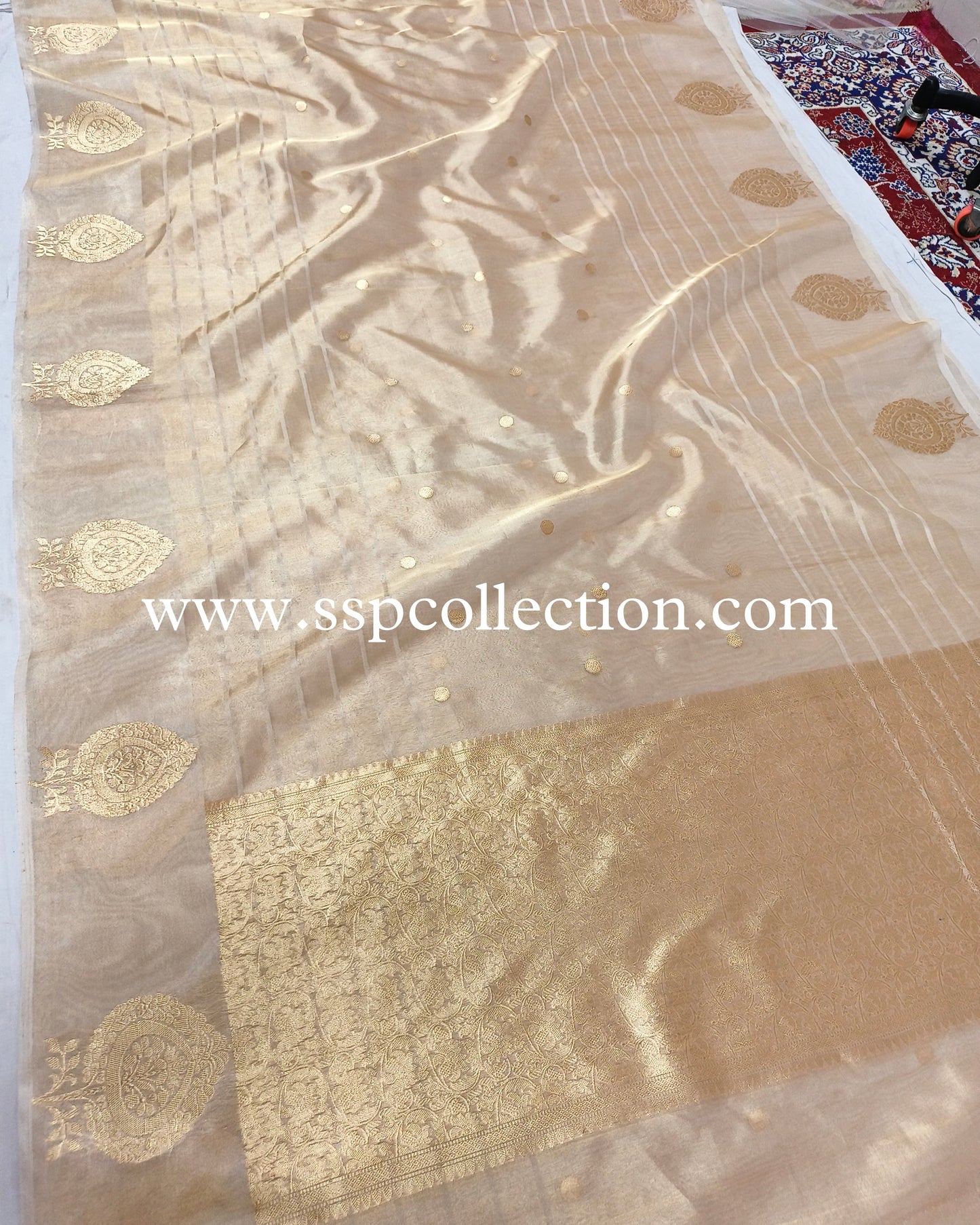 Gold Pure Tissue Silk Banarasi Saree