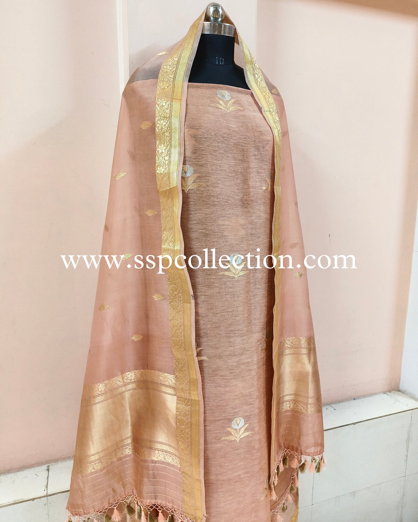 Dusty-Peach Handwoven Pure Banarasi Suit