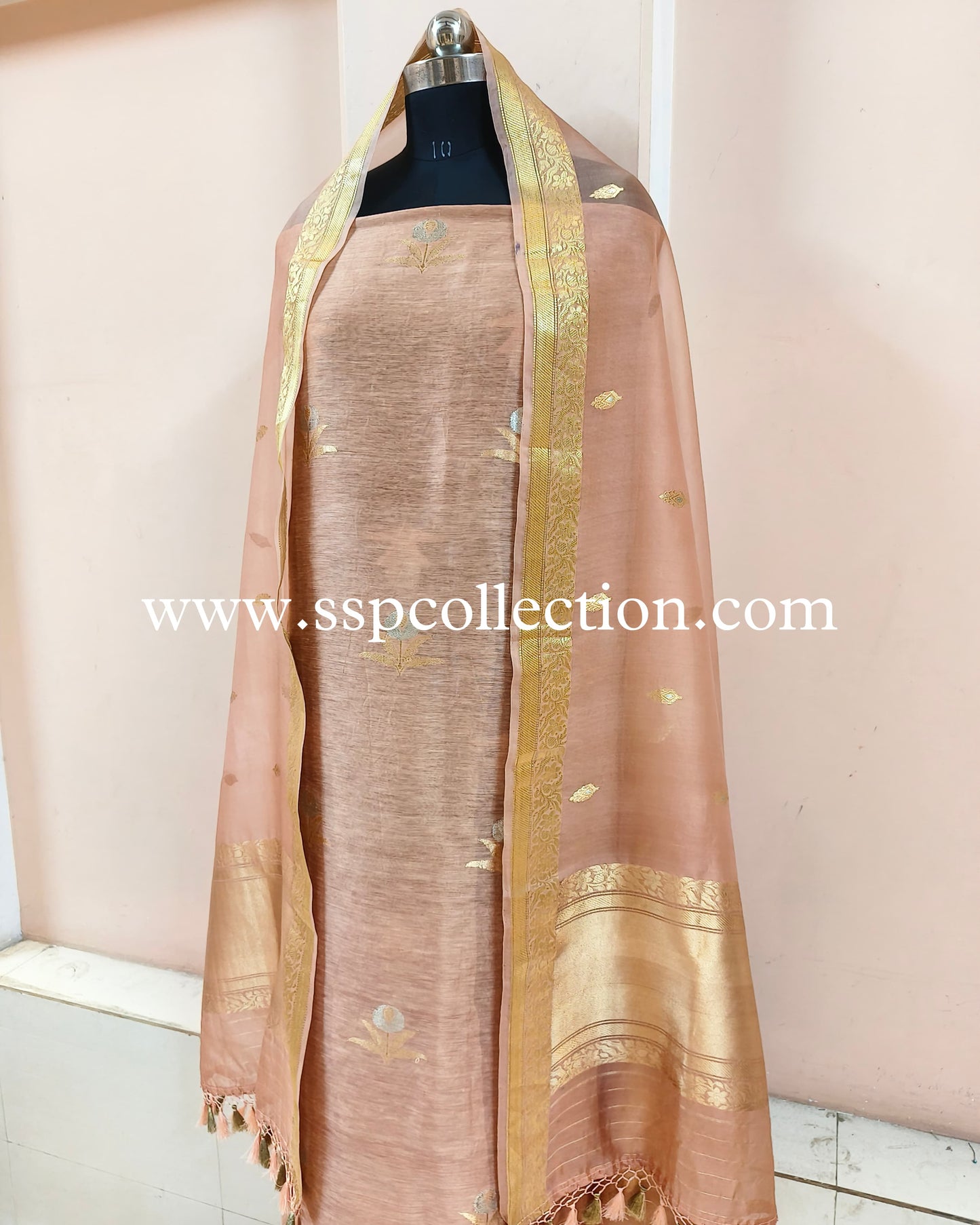 Dusty-Peach Handwoven Pure Banarasi Suit