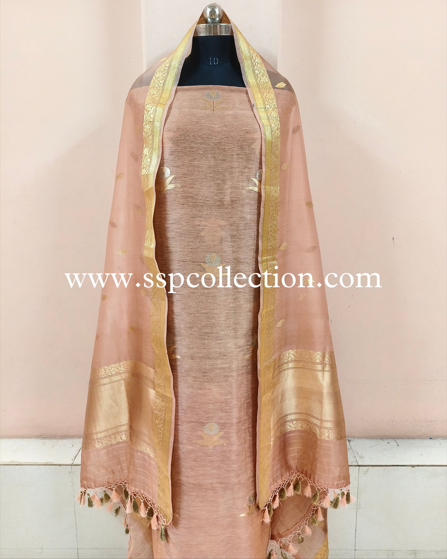 Dusty-Peach Handwoven Pure Banarasi Suit