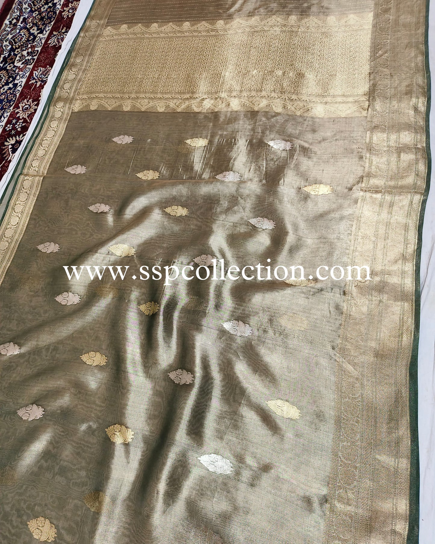 Bottle-Green Pure Tissue Silk Banarasi Saree