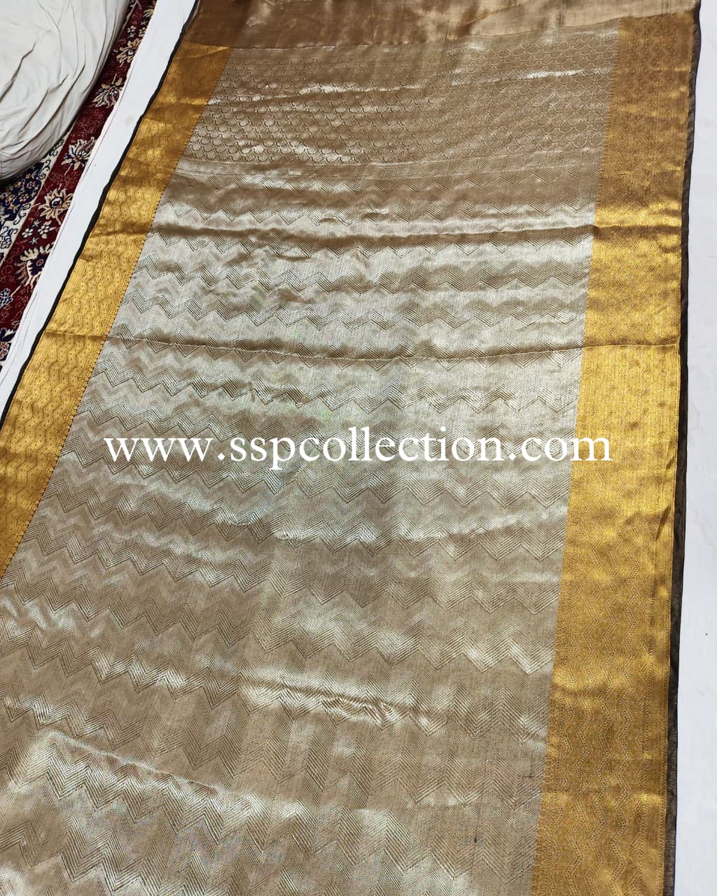 Black Pure Tissue Silk Tanchoi Brocade Banarasi Saree