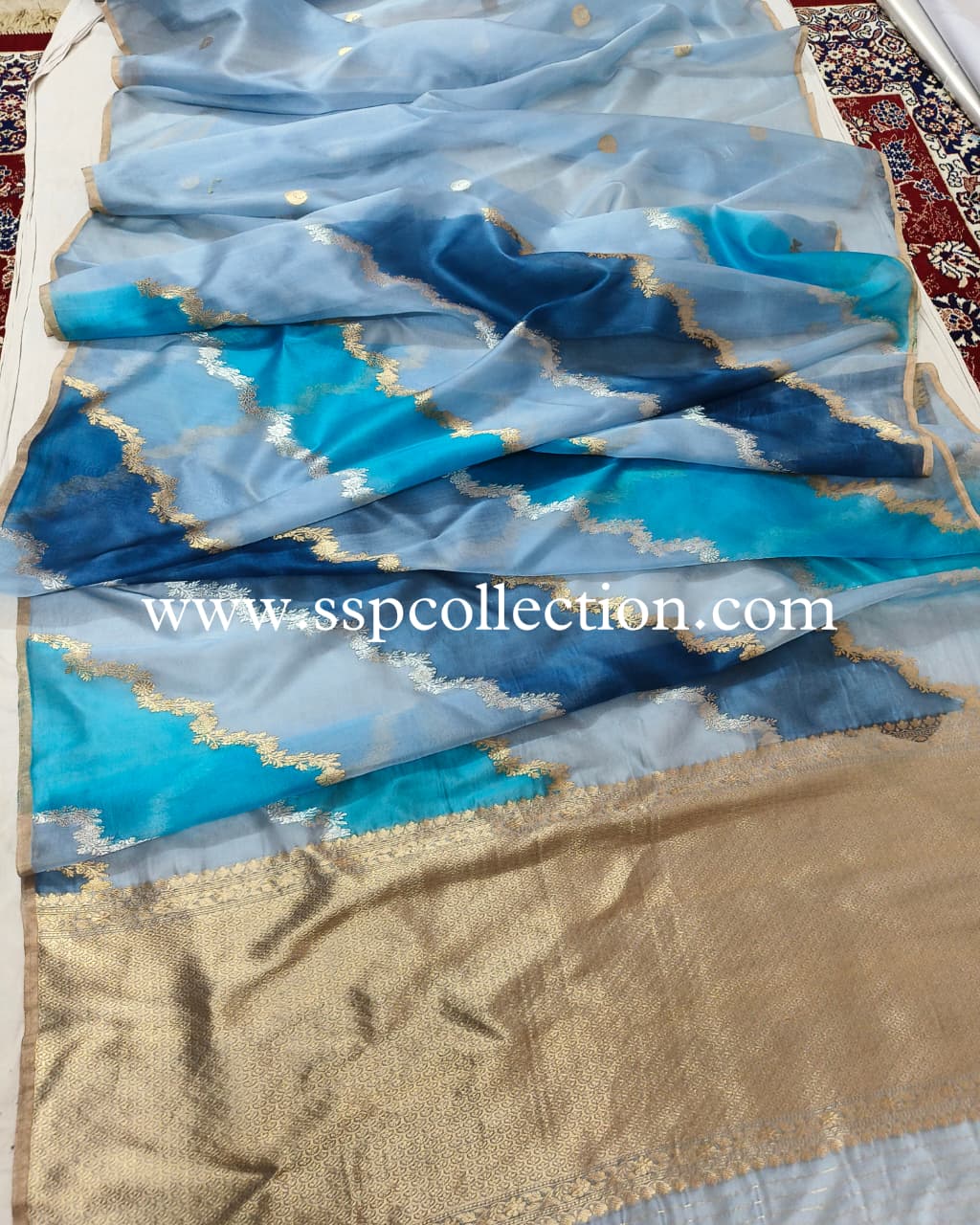 Light-Blue-Grey Pure Kora Silk Rangkaat Banarasi Saree