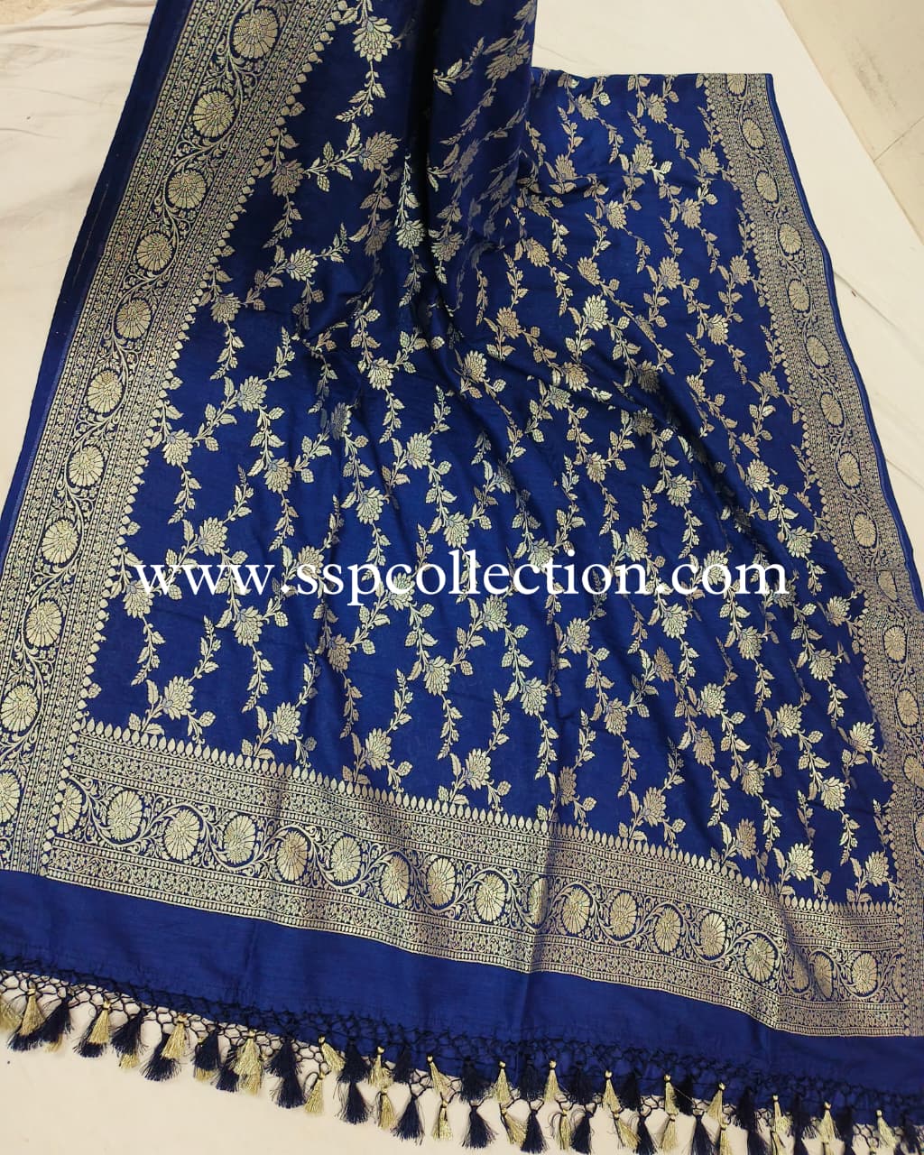 Navy-Blue Pure Moonga Silk Banarasi Dupatta