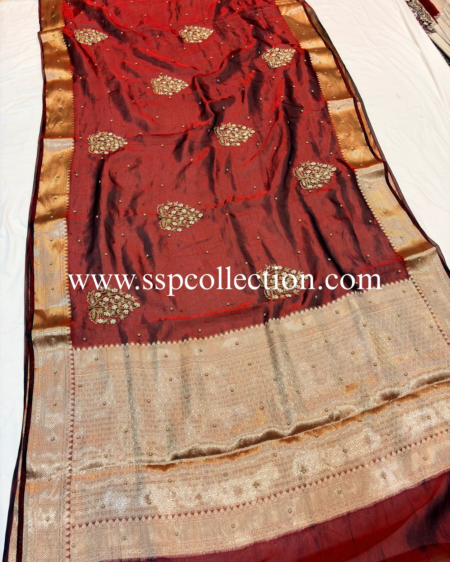 Red-Black Pure Tissue Silk Zardozi Banarasi Saree