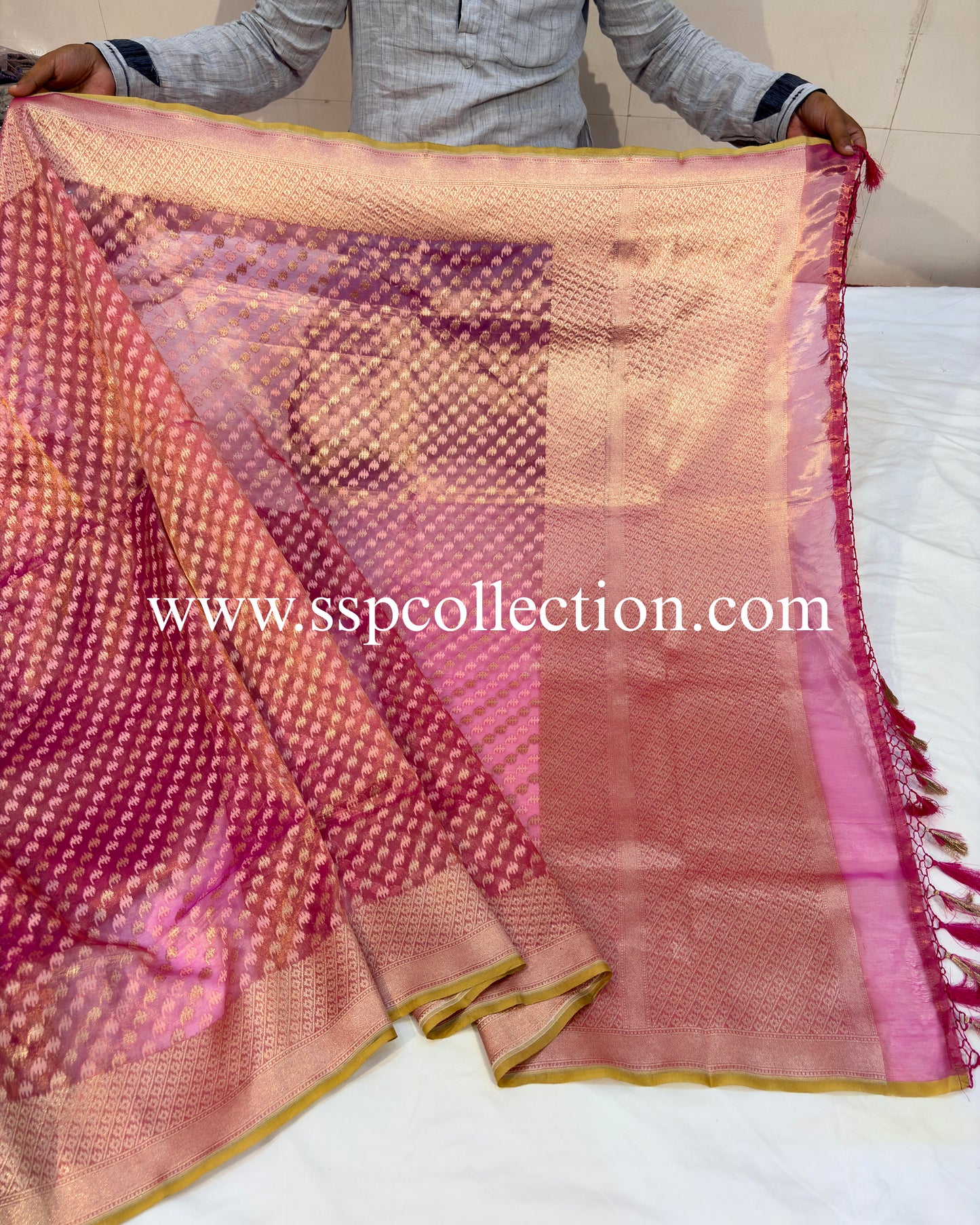 Fuchsia-Pink Pure Tissue Silk Jamdani Banarasi Saree