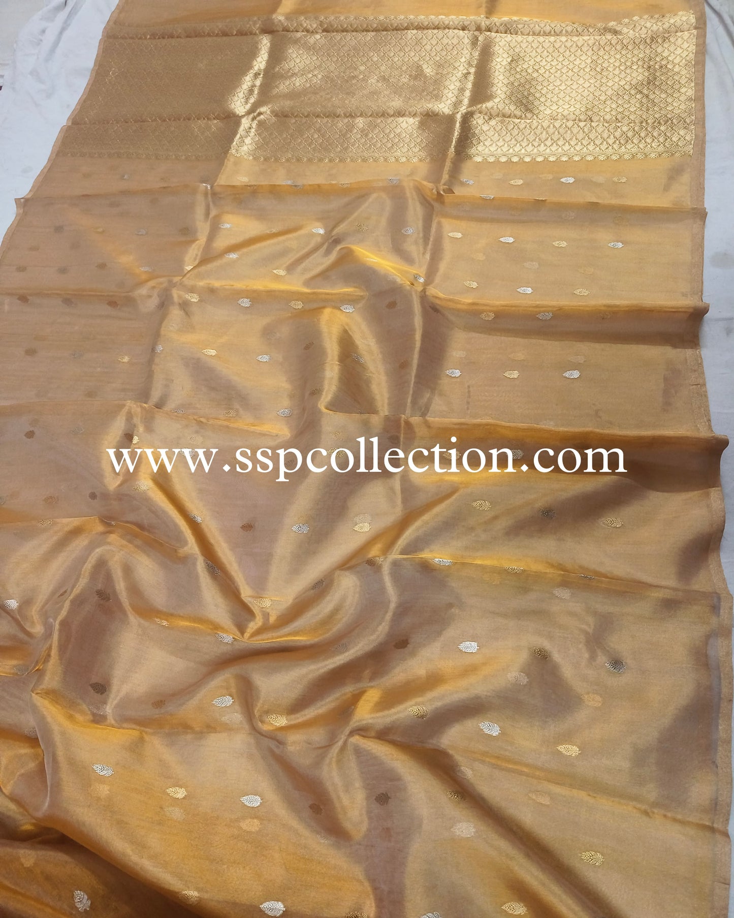 Yellow-Gold Pure Tissue Silk Banarasi Saree