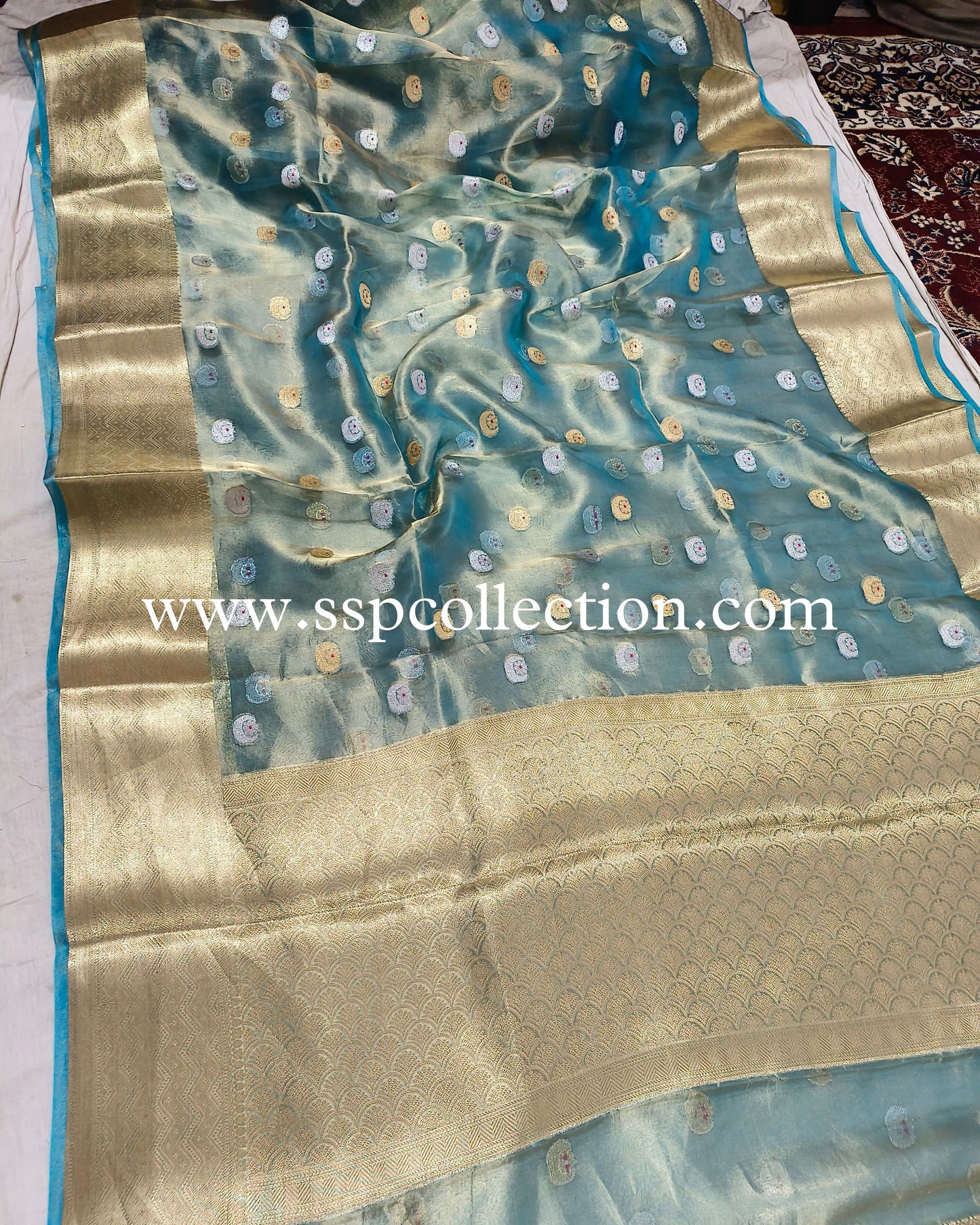 Sky-Blue Pure Tissue Silk Chand-Tara Banarasi Saree