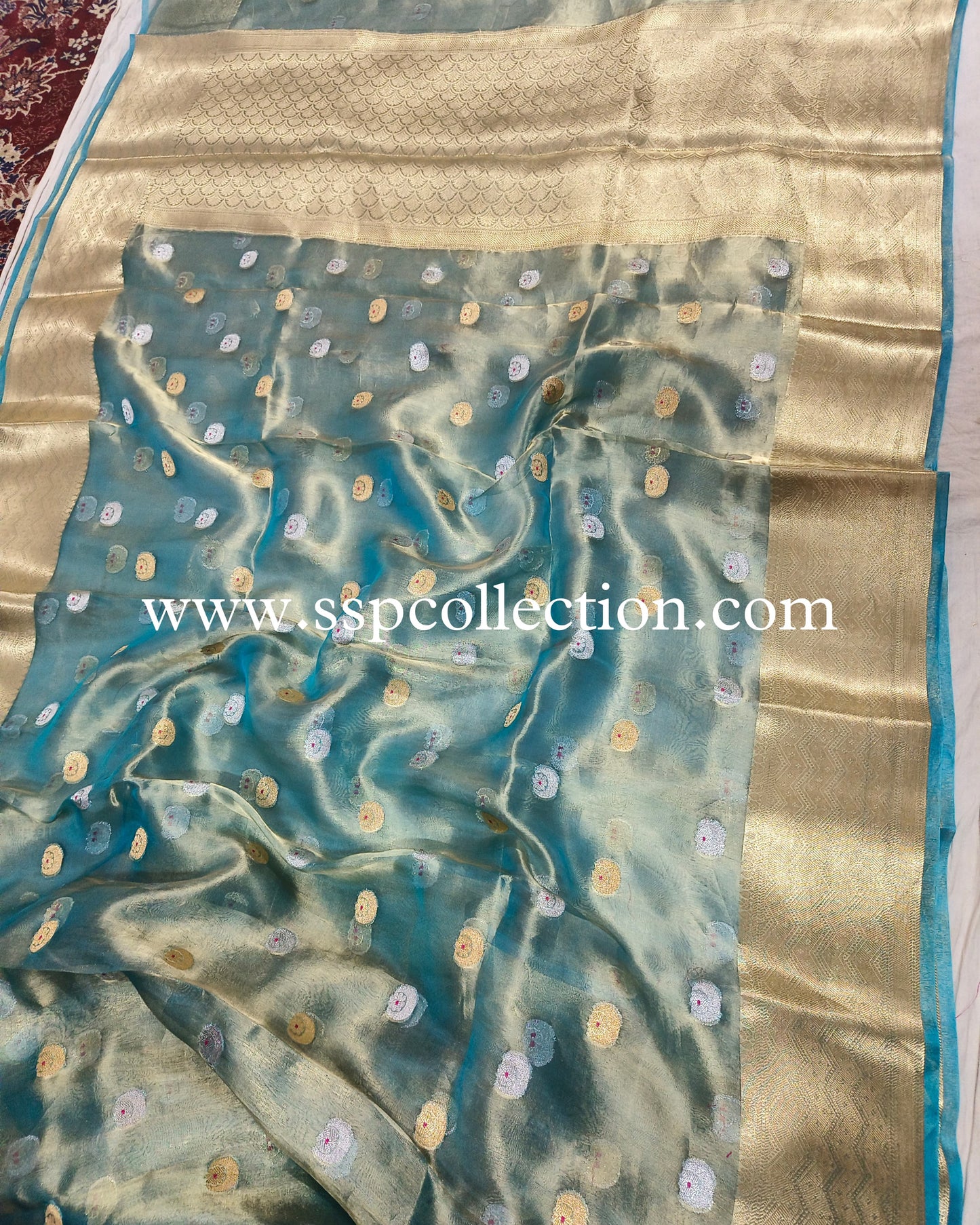 Sky-Blue Pure Tissue Silk Chand-Tara Banarasi Saree