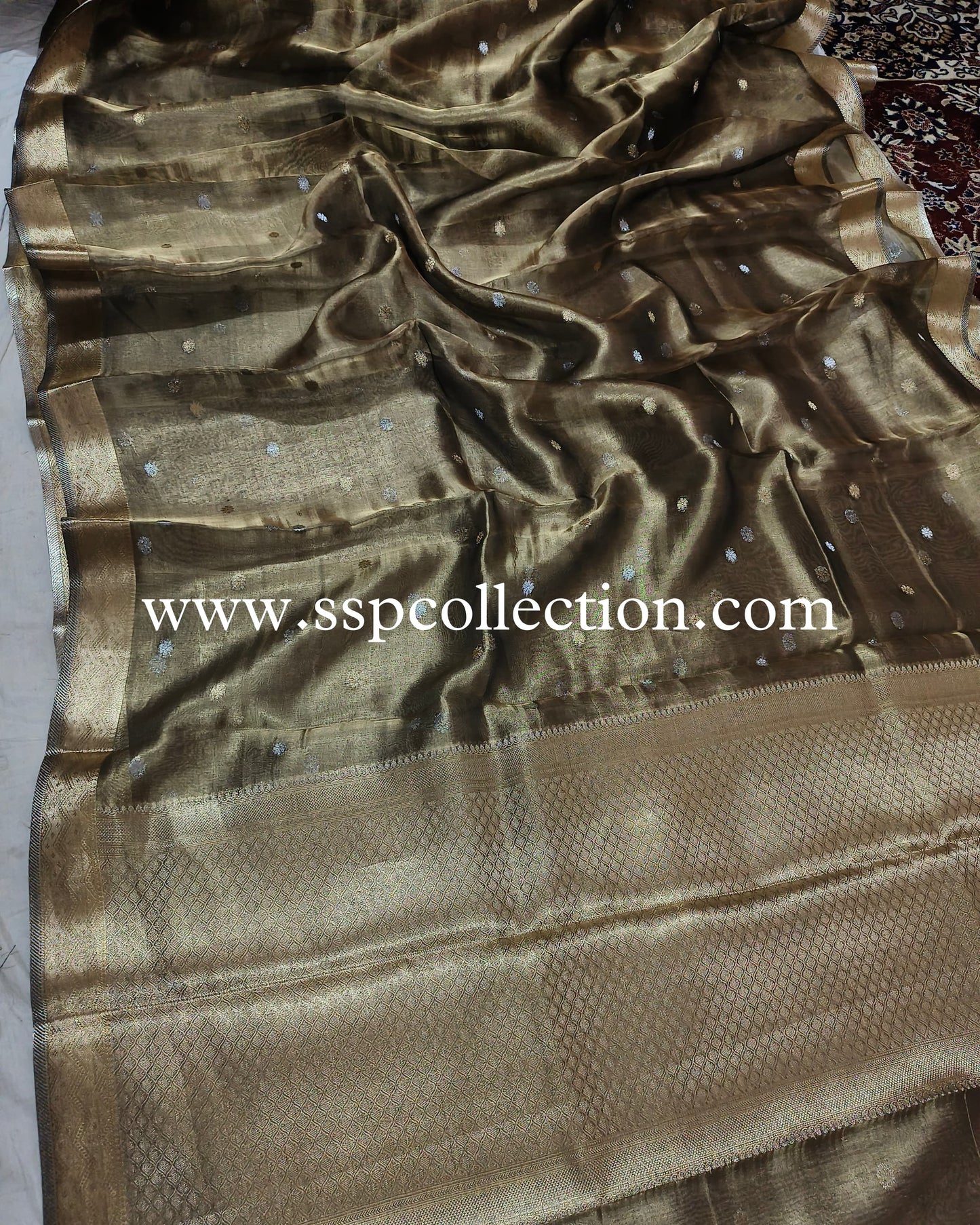 Dhoop-Chaao Pure Tissue Silk Banarasi Saree