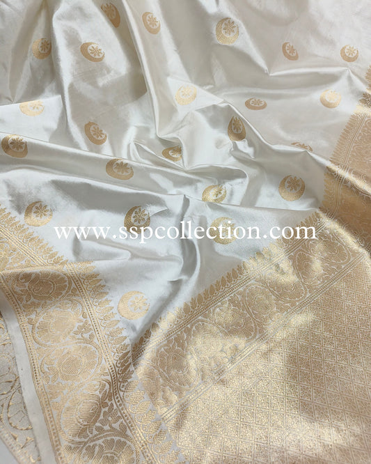 White Pure Mango Silk Chand-Tara Banarasi Saree