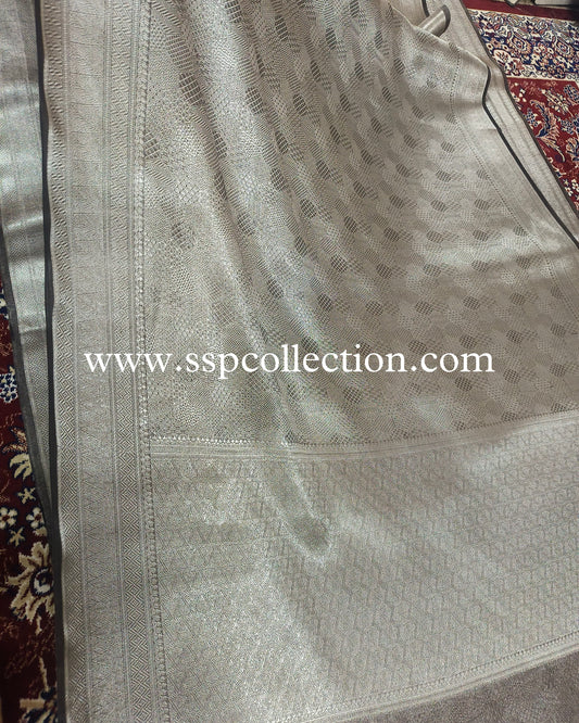 Black Pure Tissue Silk Tanchoi Brocade Banarasi Saree