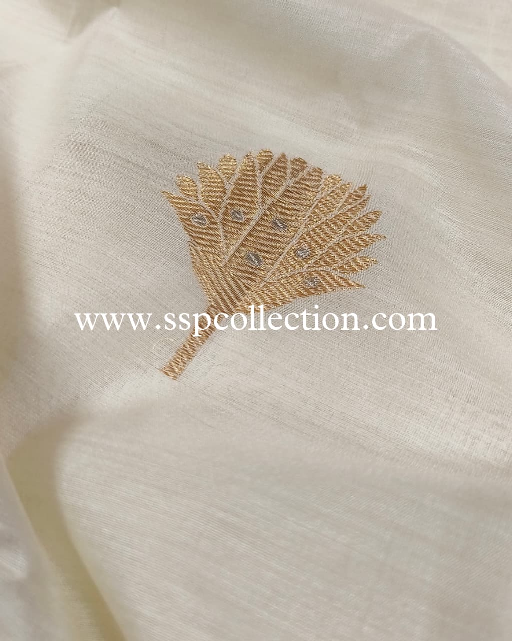 Dyeable Pure Chiniya Silk Banarasi Fabric