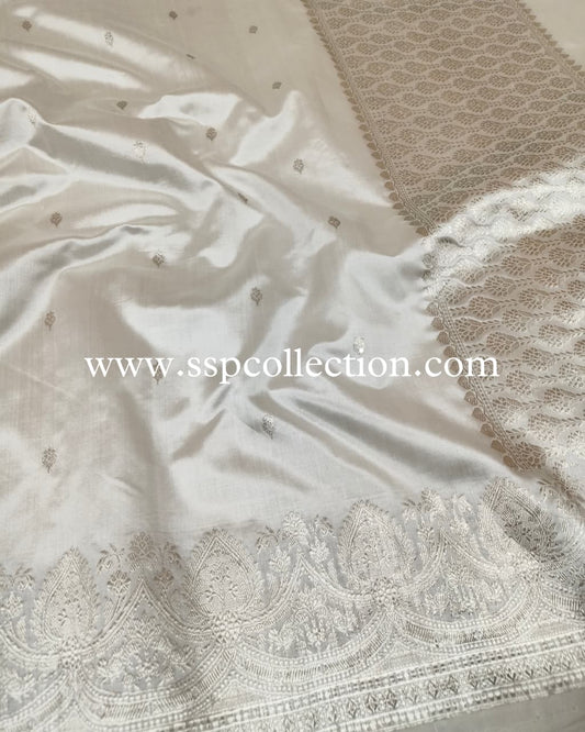 White Pure Mango Silk Silver Zari Banarasi Saree