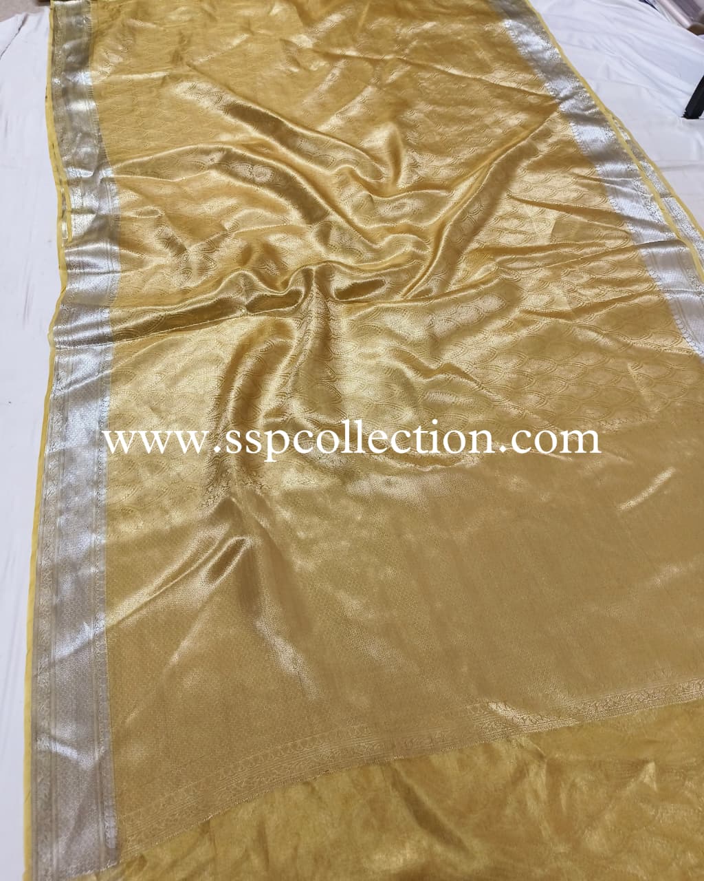 Olive-Gold Pure Molten Tissue Silk Brocade Banarasi Saree