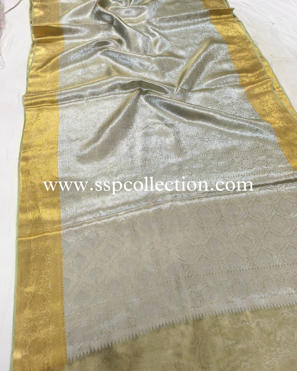 Pista-Green Pure Molten Tissue Silk Brocade Banarasi Saree